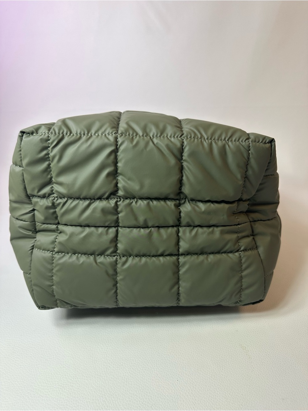 NEW VEE COLLECTIVE SMALL PORTER TOTE MOSS GREEN - Picture 6 of 12